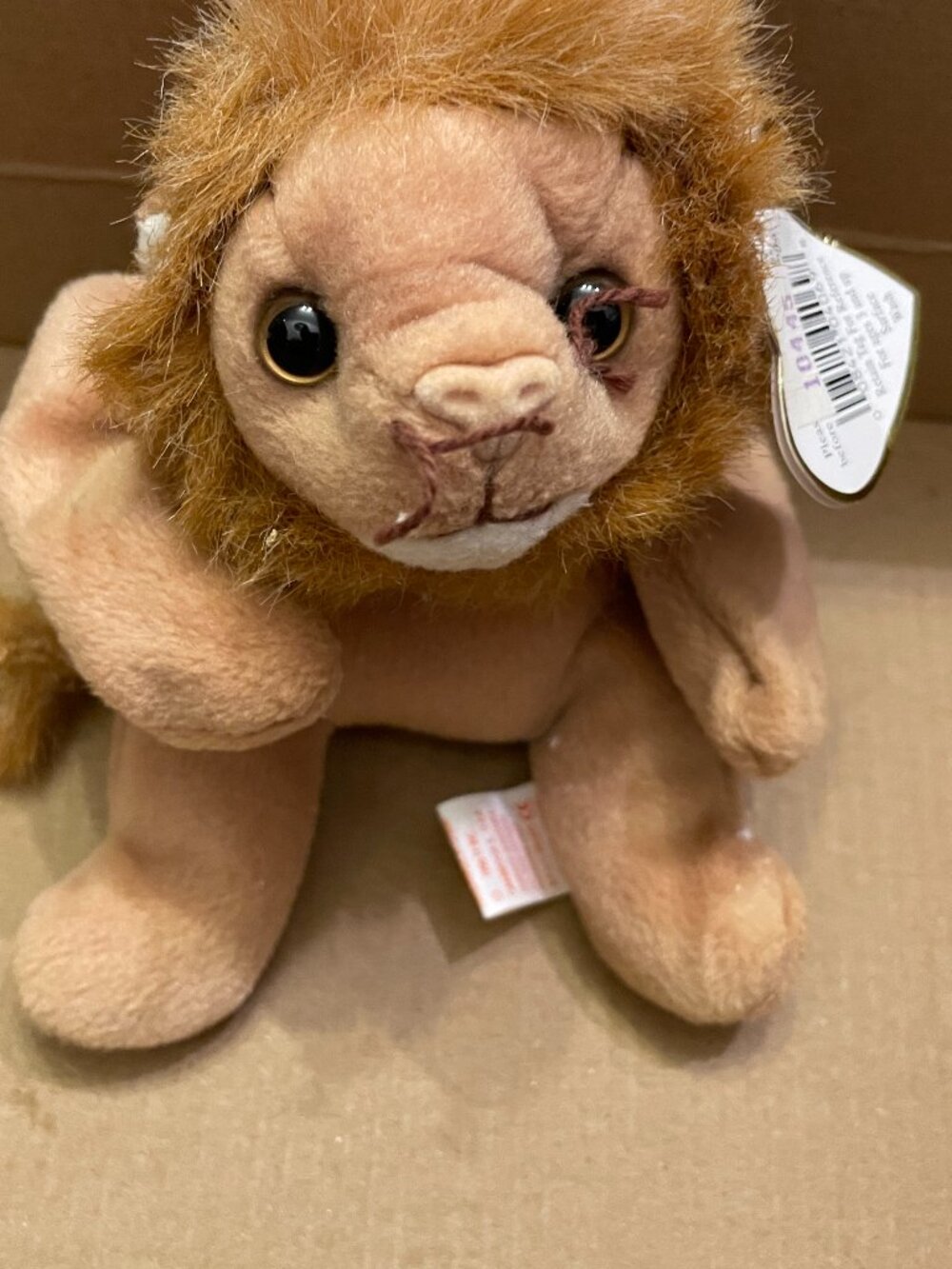 Roary the Lion, a retired vintage Ty Beanie Baby-NWT
